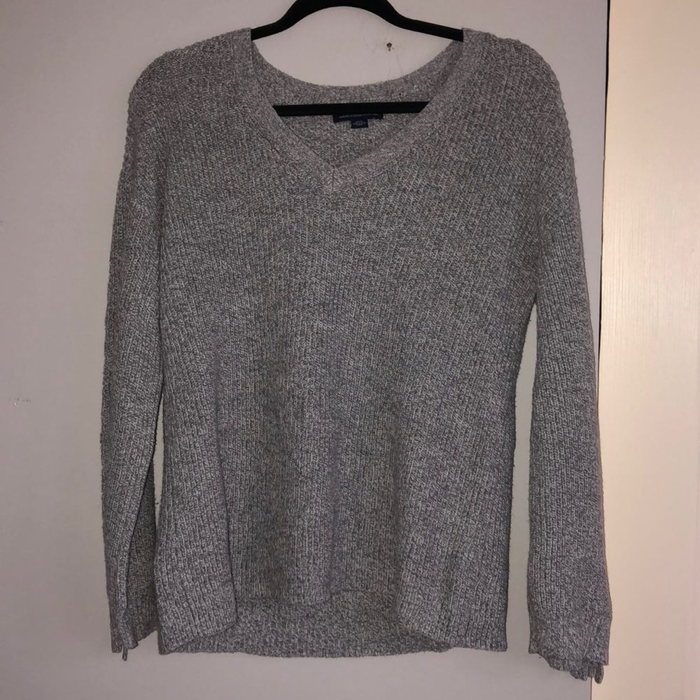 gray american eagle sweater
